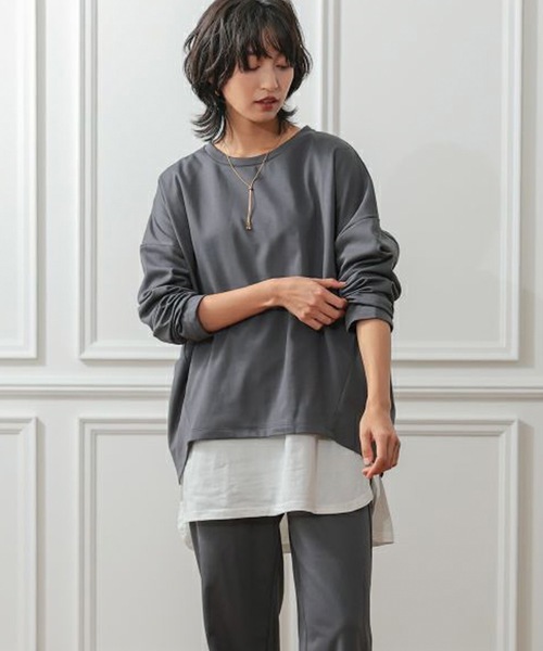 aquagarage(アクアガレージ)の「MUMU×aquagarageコラボ 裾付き裏起毛インナー(Tシャツ/カットソー・レディース・ホワイト系その他4/ブラック系その他5/ホワイト×ブルー/ホワイト系その他5/ホワイト系その他7/ホワイト系その他6/ブラック系その他6/ホワイト系その他3/ブラック系その他4/ブラック系その他7・M/LL/L)」の13枚目の写真