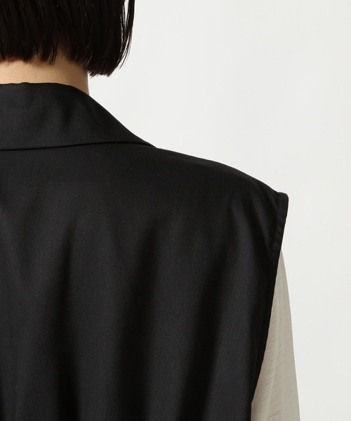 LAKOLE（ラコレ）の「バックギャザージレ / 292586（ベスト・レディース・グレー/ブラック・FREE）」の5枚目の写真