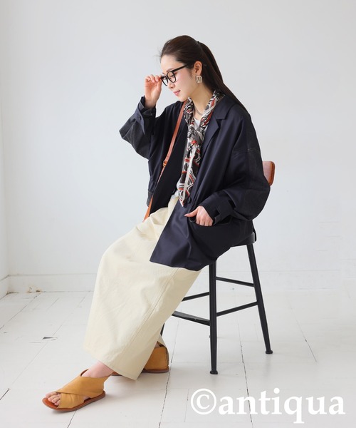 antiqua(アンティカ)の「デニム切り替えジャケット(テーラードジャケット・レディース・ブルー/ブラック・ONESIZE)」の7枚目の写真