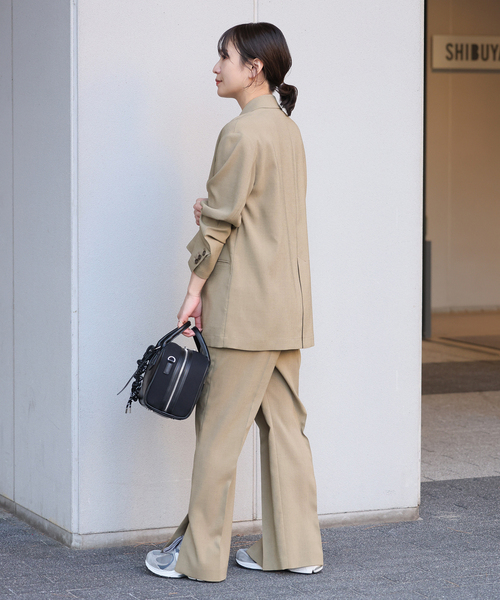 JOURNAL STANDARD(ジャーナルスタンダード)の「【洗える】アイアスストレッチスリットパンツ(スラックス・レディース・ブラック/ベージュ・38/36)」の4枚目の写真