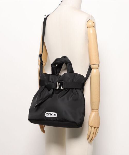 OUTDOOR PRODUCTS（アウトドアプロダクツ）の「【OUTDOOR PRODUCTS】2way Belt Tote [S]（ショルダーバッグ・レディース・ブラック/ホワイト/ブルー/シルバー/ブラウン/チャコール/オレンジ・S）」の11枚目の写真