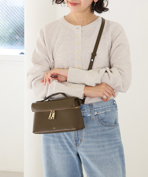 JW PEI（ジェイダブリューペイ）の「JW PEI/ジェイダブリューペイ HANDLE BAG（ショルダーバッグ・レディース・カーキ・FREE）」の5枚目の写真