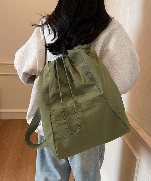 Miniministore(ミニミニストア)の「ナイロンリュック肩掛けバッグトートバッグ(バックパック/リュック・レディース・ブラック/アイボリー/パープル/グリーン/ダークベージュ/カーキ・FREE)」の5枚目の写真