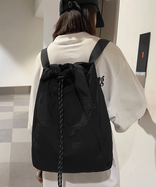Miniministore(ミニミニストア)の「ナイロンリュック肩掛けバッグトートバッグ(バックパック/リュック・レディース・ブラック/アイボリー/パープル/グリーン/ダークベージュ/カーキ・FREE)」の7枚目の写真