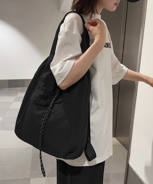 Miniministore(ミニミニストア)の「ナイロンリュック肩掛けバッグトートバッグ(バックパック/リュック・レディース・ブラック/アイボリー/パープル/グリーン/ダークベージュ/カーキ・FREE)」の10枚目の写真
