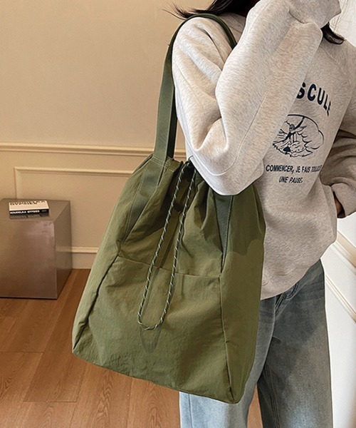 Miniministore(ミニミニストア)の「ナイロンリュック肩掛けバッグトートバッグ(バックパック/リュック・レディース・ブラック/アイボリー/パープル/グリーン/ダークベージュ/カーキ・FREE)」の14枚目の写真
