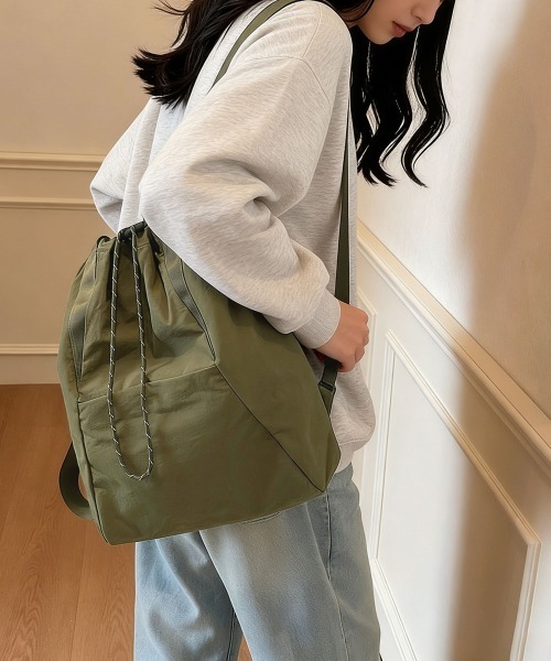 Miniministore(ミニミニストア)の「ナイロンリュック肩掛けバッグトートバッグ(バックパック/リュック・レディース・ブラック/アイボリー/パープル/グリーン/ダークベージュ/カーキ・FREE)」の16枚目の写真
