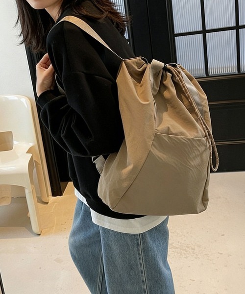 Miniministore(ミニミニストア)の「ナイロンリュック肩掛けバッグトートバッグ(バックパック/リュック・レディース・ブラック/アイボリー/パープル/グリーン/ダークベージュ/カーキ・FREE)」の18枚目の写真