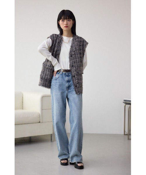 AZUL by moussy(アズールバイマウジー)の「ツイードフリンジベスト(ベスト・レディース・ブラック系その他/ホワイト系その他・FREE)」の16枚目の写真