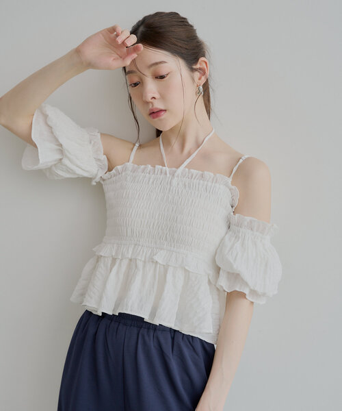 Chico（チコ）の「【マルチウェイ】シャーリングリボンオフショルトップス（シャツ/ブラウス・レディース・ブルー/ネイビー/ホワイト/ピンク・FREE）」の17枚目の写真