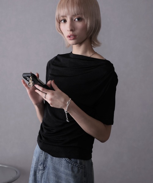 Ulysses(ユリシス)の「シアードレープカットソー(Tシャツ/カットソー・レディース・ホワイト/ブラック/パープル/ベージュ・L/M)」の12枚目の写真