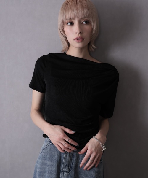 Ulysses(ユリシス)の「シアードレープカットソー(Tシャツ/カットソー・レディース・ホワイト/ブラック/パープル/ベージュ・L/M)」の17枚目の写真