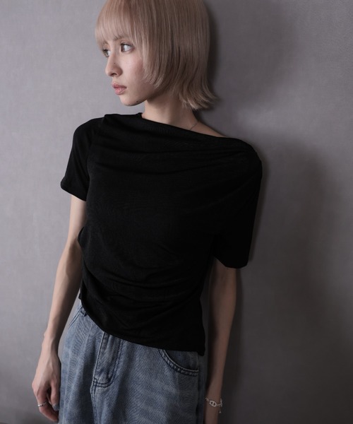 Ulysses(ユリシス)の「シアードレープカットソー(Tシャツ/カットソー・レディース・ホワイト/ブラック/パープル/ベージュ・L/M)」の19枚目の写真