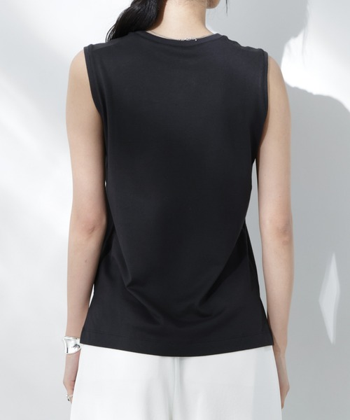 NANO universe（ナノユニバース）の「Anti Soaked(R) 汗染み防止ノースリーブTシャツ（Tシャツ/カットソー・レディース・ホワイト/ブラック/カーキ/チャコール・S/M）」の15枚目の写真