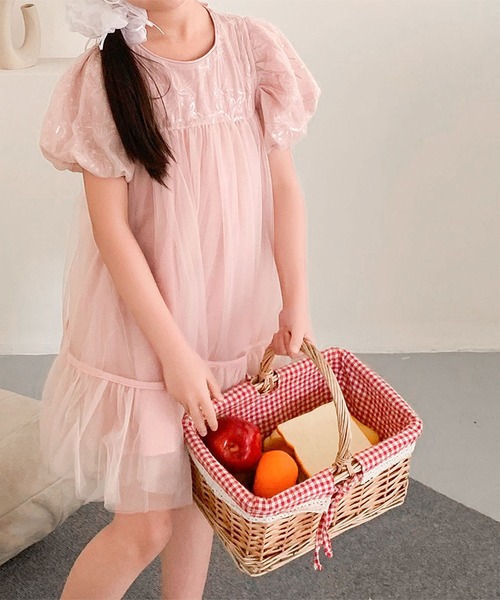 aimoha(アイモハ)の「【aimoha-KIDS-】キッズ チュールパフスリーブドレス (SS)(ワンピース・キッズ・ライトベージュ/グレー/ピンク・120/130/140/100/110/90)」の3枚目の写真