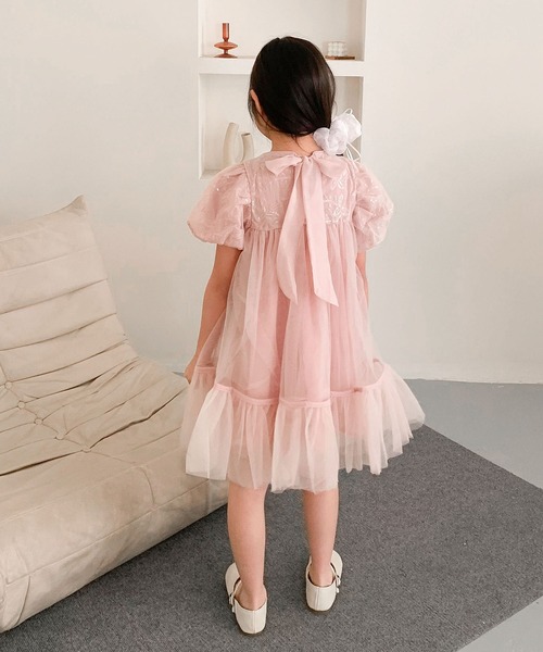 aimoha(アイモハ)の「【aimoha-KIDS-】キッズ チュールパフスリーブドレス (SS)(ワンピース・キッズ・ライトベージュ/グレー/ピンク・120/130/140/100/110/90)」の8枚目の写真