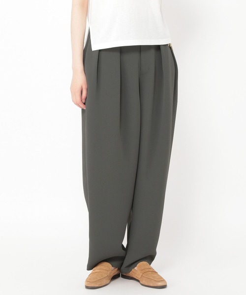 studio CLIP（スタディオクリップ）の「【daily CLIP】TRタックカーブスラックス（スラックス・レディース・ベージュ/チャコール/アイボリー・MEDIUM/LARGE）」の6枚目の写真