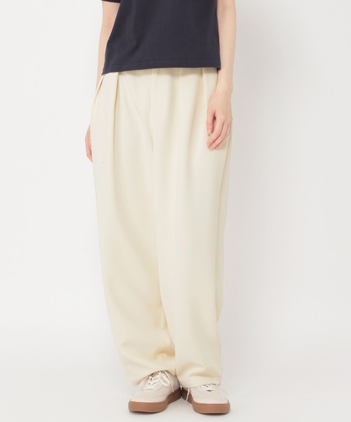 studio CLIP（スタディオクリップ）の「【daily CLIP】TRタックカーブスラックス（スラックス・レディース・ベージュ/チャコール/アイボリー・MEDIUM/LARGE）」の16枚目の写真