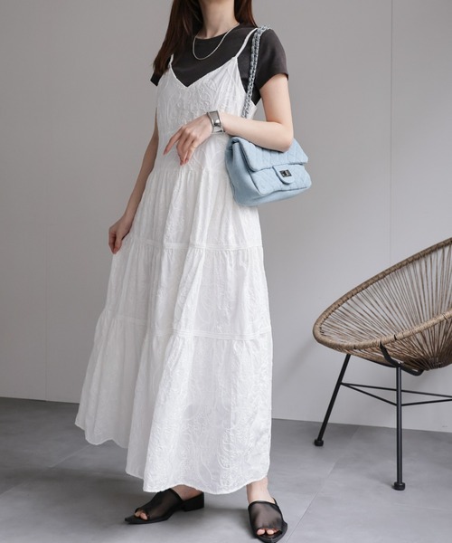 CREARE -LINO-(クレアーレリノ)の「〈レディース商品〉コットンライクレースティアードキャミワンピ(ワンピース・レディース・ホワイト系その他/ホワイト・FREE)」の5枚目の写真