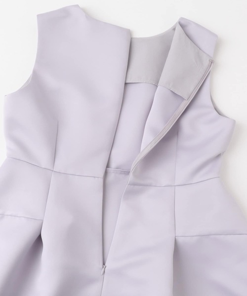 F by ROSSO（エフバイロッソ）の「F by ROSSO　サテンスリーブレスブラウス（シャツ/ブラウス・レディース・パープル系その他/ブラック・FREE）」の6枚目の写真