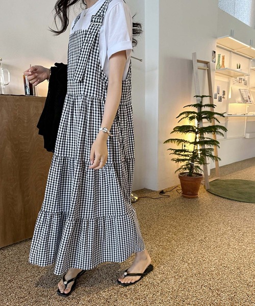 LAFFMO（ラフモ）の「ギンガムチェックティアードフレアジャンパースカート（ワンピース・レディース・ブルー/ブラック・F）」の19枚目の写真