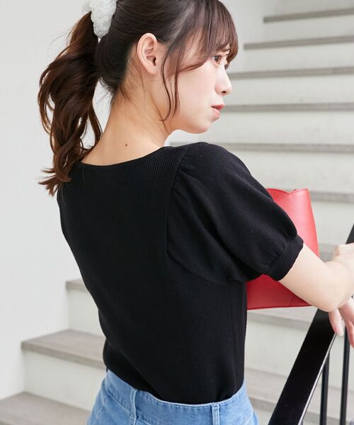 MAJESTIC LEGON（マジェスティックレゴン）の「ギャザードッキング半袖ニット（ニット/セーター・レディース・アイボリー/グレー/ブラック・MEDIUM）」の9枚目の写真