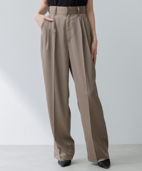 SENEE（セニー）の「satin tuck pants（サテンタックパンツ