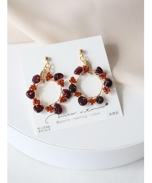 tone(トーン)の「【mio ritomo】天然石のリースピアス(MA)(ピアス(両耳用)・レディース・ホワイト/ブラウン/パープル/ゴールド/クリア・FREE)」の11枚目の写真