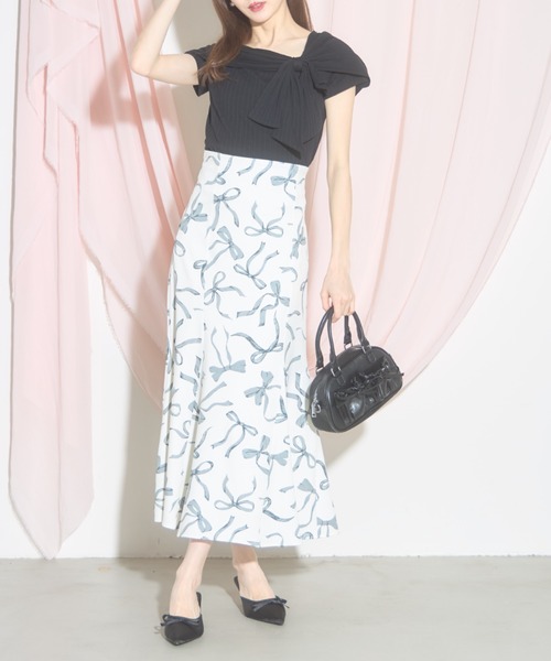 tocco closet(トッコ クローゼット)の「【ZOZO限定】リボン装飾ボストンバッグ(ボストンバッグ・レディース・ブラック/アイボリー/ピンク/ブルー・M)」の21枚目の写真