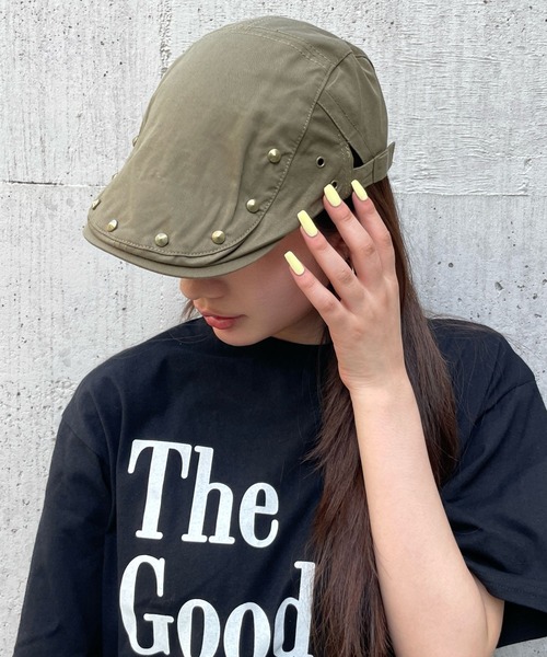 FOREVER 21(フォーエバー トゥエンティーワン)の「【2025SS】スタッズハンチング(ハンチング/ベレー帽・レディース・ブラック/カーキ・FREE)」の1枚目の写真