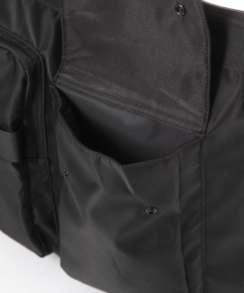 LAKOLE（ラコレ）の「ラージポケットトートバッグ / 452261（トートバッグ・メンズ・ネイビー/ブラック・FREE）」の6枚目の写真