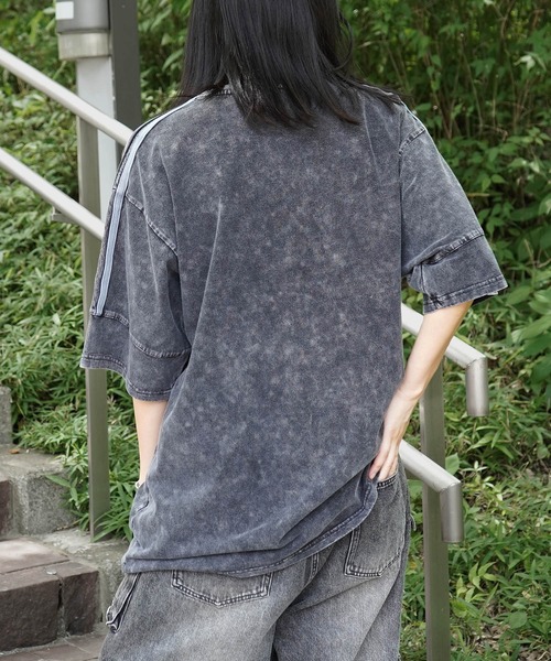 ILL'S(イルズ)の「グランジ風ケミカル加工×ゲームプリント / ヴィンテージ半袖Tシャツ ユニセックス / 韓国ストリート×古着風(Tシャツ/カットソー・メンズ・ブラウン/ピンク/レッド/ブラック/カーキ/サックスブルー/チャコールグレー・M/L)」の13枚目の写真