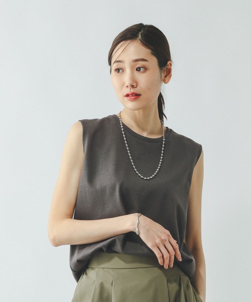 GLOBAL WORK(グローバルワーク)の「Fffit エフィット/マイニチタキノウノースリーブTシャツ/一部店舗限定/321488(Tシャツ/カットソー・レディース・カーキ/グリーン系その他6/ホワイト/スミクロ・X-SMALL/LARGE/MEDIUM/SMALL)」の2枚目の写真