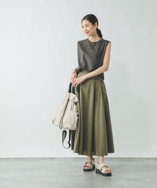 GLOBAL WORK(グローバルワーク)の「Fffit エフィット/マイニチタキノウノースリーブTシャツ/一部店舗限定/321488(Tシャツ/カットソー・レディース・カーキ/グリーン系その他6/ホワイト/スミクロ・X-SMALL/LARGE/MEDIUM/SMALL)」の10枚目の写真
