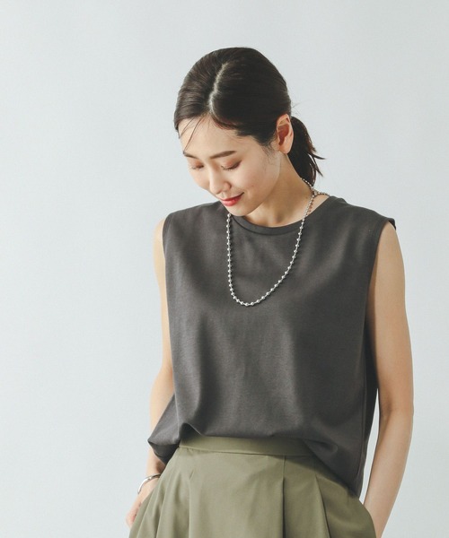 GLOBAL WORK(グローバルワーク)の「Fffit エフィット/マイニチタキノウノースリーブTシャツ/一部店舗限定/321488(Tシャツ/カットソー・レディース・カーキ/グリーン系その他6/ホワイト/スミクロ・X-SMALL/LARGE/MEDIUM/SMALL)」の11枚目の写真