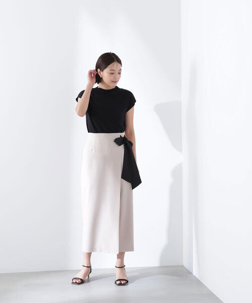 NATURAL BEAUTY BASIC（ナチュラルビューティーベーシック）の「◇総針ベーシックシリーズ モックネックニット（ニット/セーター・レディース・ブラック/オフホワイト/ダークグリーン/ダークブルー/ベージュ/ダークブラウン・FREE）」の13枚目の写真