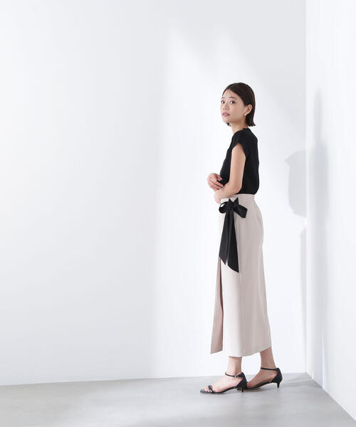 NATURAL BEAUTY BASIC（ナチュラルビューティーベーシック）の「◇総針ベーシックシリーズ モックネックニット（ニット/セーター・レディース・ブラック/オフホワイト/ダークグリーン/ダークブルー/ベージュ/ダークブラウン・FREE）」の15枚目の写真