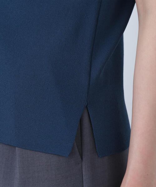 NATURAL BEAUTY BASIC（ナチュラルビューティーベーシック）の「◇総針ベーシックシリーズ モックネックニット（ニット/セーター・レディース・ブラック/オフホワイト/ダークグリーン/ダークブルー/ベージュ/ダークブラウン・FREE）」の9枚目の写真