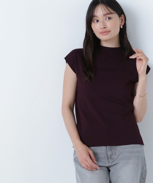 NATURAL BEAUTY BASIC（ナチュラルビューティーベーシック）の「◇総針ベーシックシリーズ モックネックニット（ニット/セーター・レディース・ブラック/オフホワイト/ダークグリーン/ダークブルー/ベージュ/ダークブラウン・FREE）」の3枚目の写真