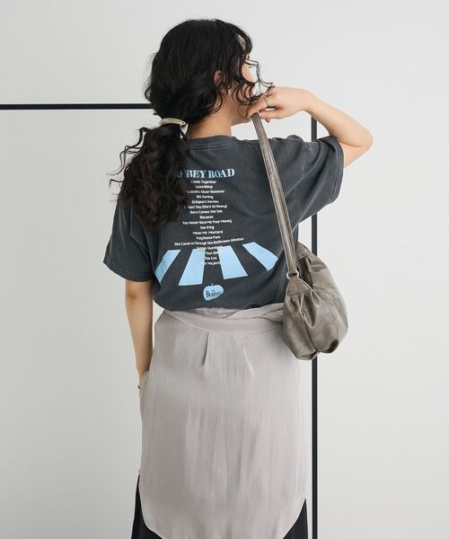 The Beatles（ザビートルズ）の「BEATLES TEE【ユニセックス】（Tシャツ/カットソー・レディース・チャコールグレー・FREE）」の3枚目の写真