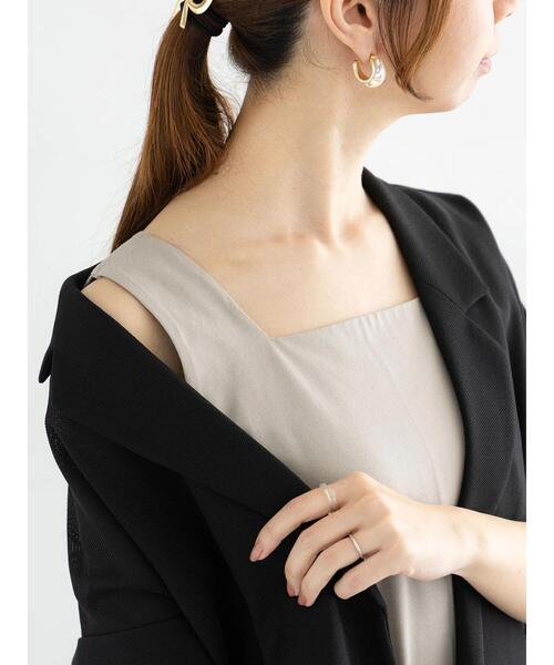 Te chichi(テチチ)の「【松井愛莉着用】前後2WAYサテン×天竺カットタンクトップ(タンクトップ・レディース・チャコールグレー/グレー/オフホワイト・F)」の1枚目の写真