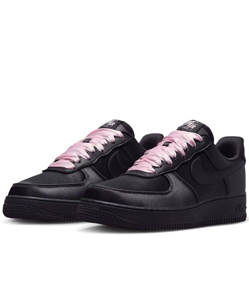 NIKE（ナイキ）の「ナイキ エア フォース 1 '07 LV8 ウィメンズシューズ / Nike Air Force 1 ’07 LV8 Women's Shoes IH2034-010 Black（スニーカー・レディース・ブラック・22.5/23/23.5/24/24.5/25/25.5/26/22）」の5枚目の写真