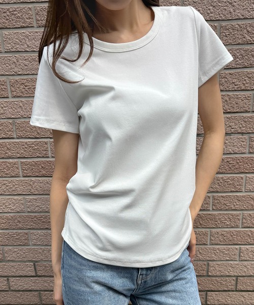LOWO(ロワ)の「綿混サイドギャザーTシャツ カットソー(Tシャツ/カットソー・レディース・ホワイト/ブラック・FREE)」の4枚目の写真