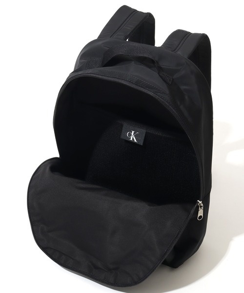 Calvin Klein Jeans(カルヴァンクラインジーンズ)の「【Calvin Klein JEANS/カルバンクライン ジーンズ】SPORT ESSENTIALS CAMPUS BP40 M / スポーツ エッセンシャル バックパック(バックパック/リュック・メンズ・ブラック・FREE)」の17枚目の写真