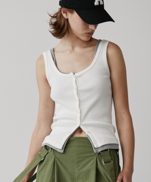 Auntie Rosa Holiday(アンティローザホリデー)の「フロントボタンナローリブタンク(タンクトップ・レディース・グレー/ブラック/ホワイト/ネイビー・FREE)」の2枚目の写真