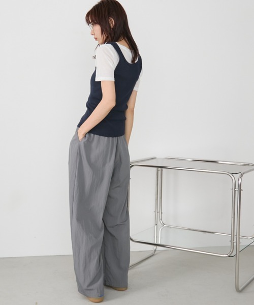 Auntie Rosa Holiday(アンティローザホリデー)の「フロントボタンナローリブタンク(タンクトップ・レディース・グレー/ブラック/ホワイト/ネイビー・FREE)」の14枚目の写真