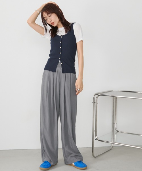 Auntie Rosa Holiday(アンティローザホリデー)の「フロントボタンナローリブタンク(タンクトップ・レディース・グレー/ブラック/ホワイト/ネイビー・FREE)」の12枚目の写真