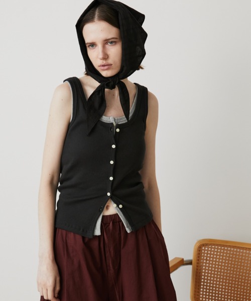 Auntie Rosa Holiday(アンティローザホリデー)の「フロントボタンナローリブタンク(タンクトップ・レディース・グレー/ブラック/ホワイト/ネイビー・FREE)」の18枚目の写真