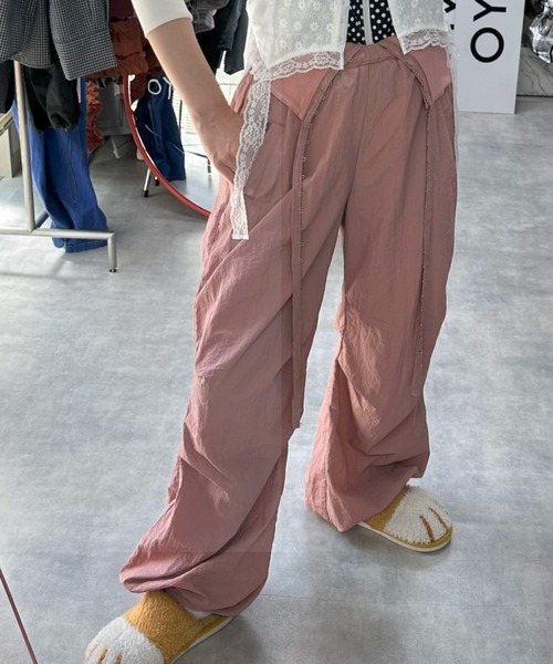 Alley Tokyo(アリートーキョー)の「コルセットパラシュートパンツ(その他パンツ・レディース・グレー/レッド/カーキ/ピンク/ブラック/ブラウン・FREE)」の6枚目の写真