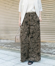 ITEMS URBANRESEARCH（アイテムズ アーバンリサーチ）の「イージーワイドストレートパンツ（その他パンツ）」
